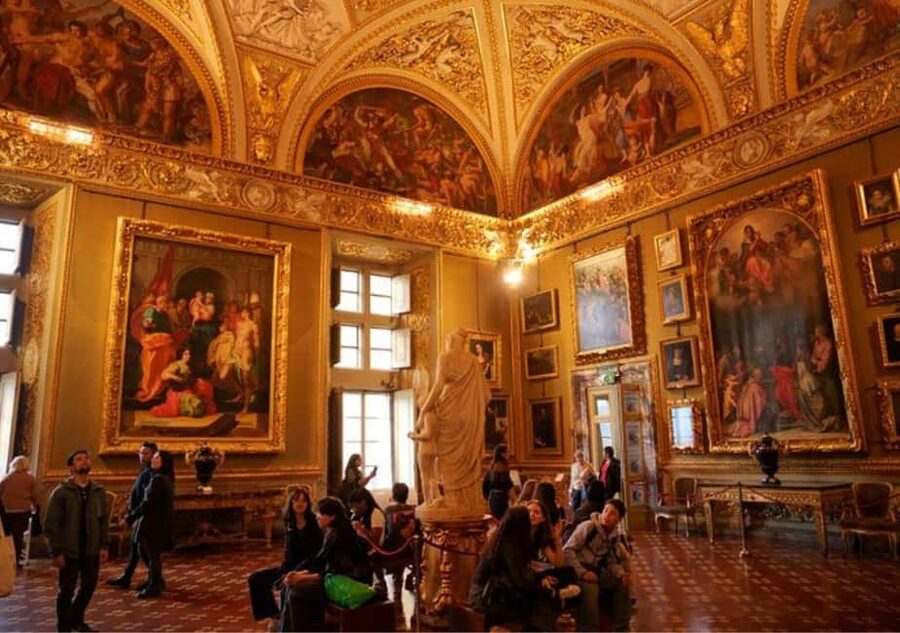 Palatina Gallery and Pitti Guided Tour in Florence - The optional Tuscan wine tasting
