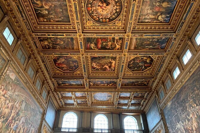 PALAZZO VECCHIO Private tour in Florence - Palazzo Vecchio tells Florence’s political story