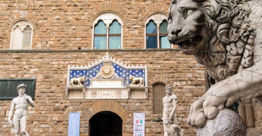 Palazzo Vecchio Small Group Tour - The government halls of Florence’s republic