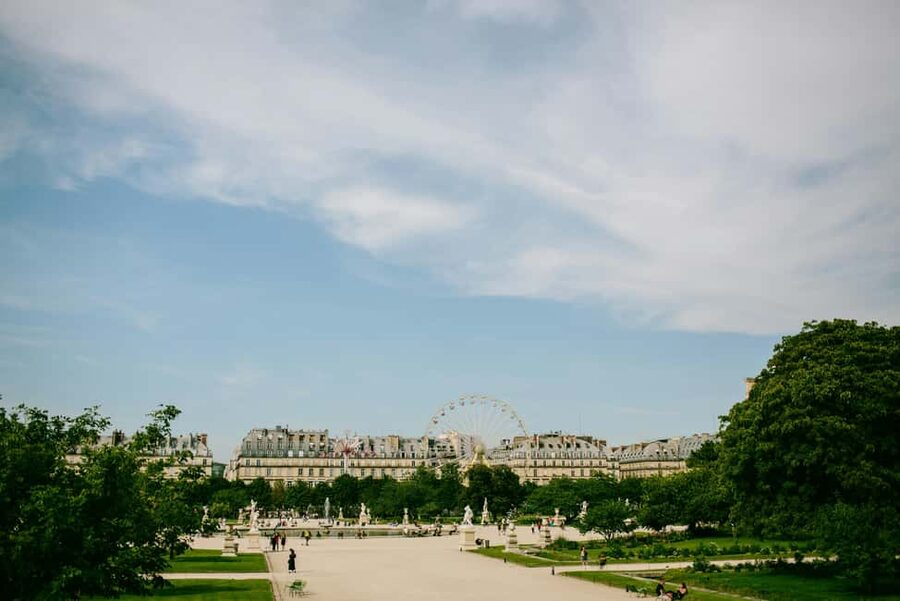 Paris: Royal Palais, Tuileries and D'Orsay Tour - Why the guide matters inside the museum