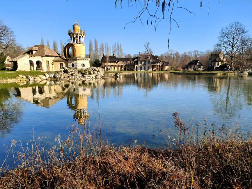 Paris: Versailles Palace and Queen Hamlet E-Bike Tour - Saint-Germain and Saint-Cloud: the quiet start