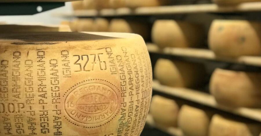 Parma: Parmigiano-Reggiano Tour and Tasting - Seeing Parmigiano-Reggiano where it is made