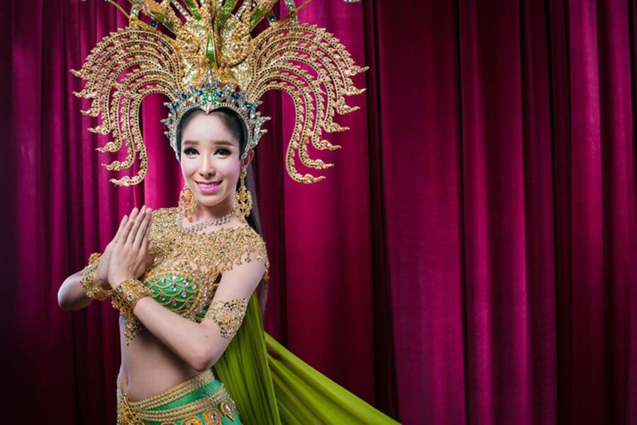 Pattaya: Alcazar Cabaret Discounted Admission Ticket - Should you book the Alcazar Cabaret ticket?
