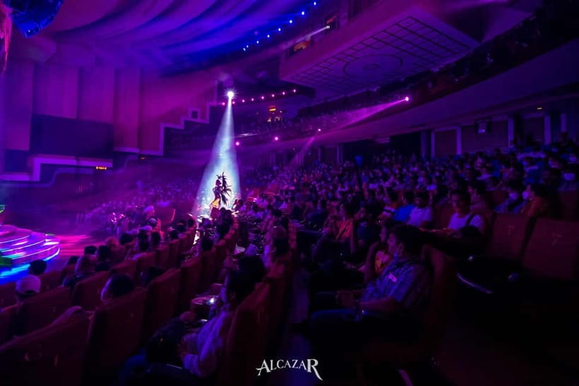Pattaya: Alcazar Cabaret Show Admission Ticket - Planning your evening in Pattaya