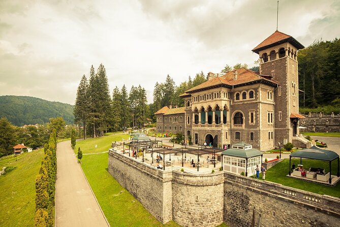 Peles & Cantacuzino Castles: Gourmet Wine & Cultural Day trip - Who should book this day?
