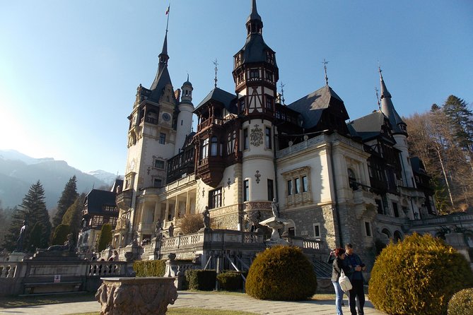 Peles Castle, Bran Castle and Brasov from Bucharest - Who will get the most from this tour