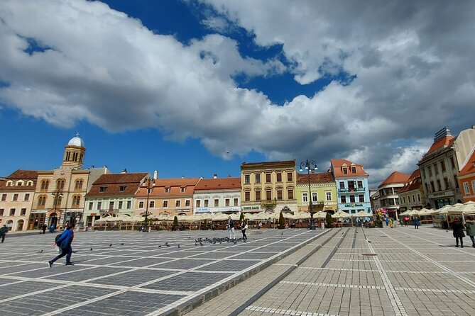 Peles Castle, Dracula Castle and Brasov old town - private tour from Bucharest - The road through Busteni and Predeal
