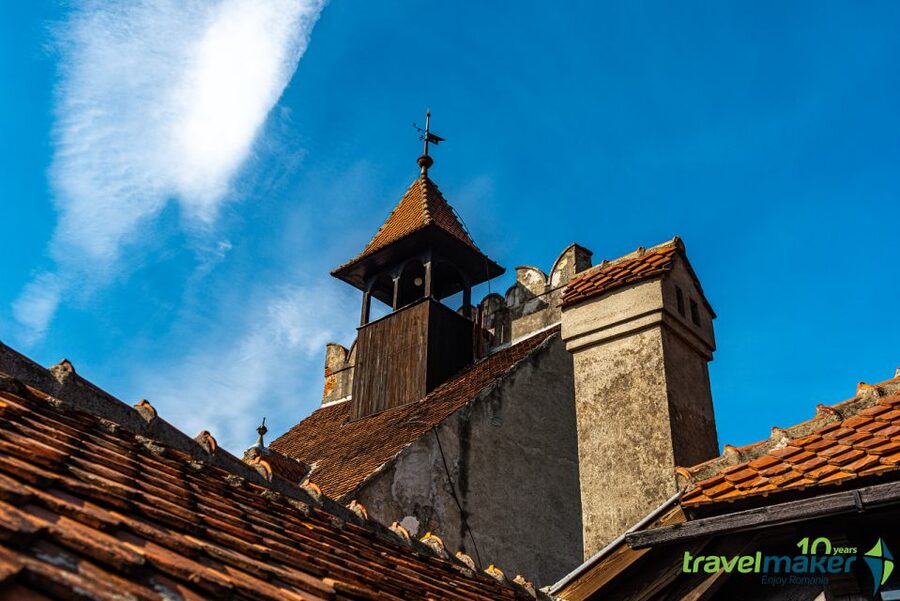 Peles, Dracula's Castles & Brasov: Private Day Trip & Pickup - Key points at a glance