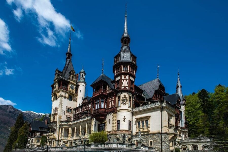 Peles, Dracula's Castles & Brasov: Private Day Trip & Pickup - Should you book this tour?