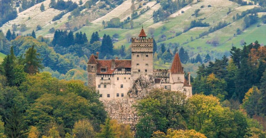 Peles, Dracula's Castles & Brasov: Private Day Trip & Pickup - What to budget and pack