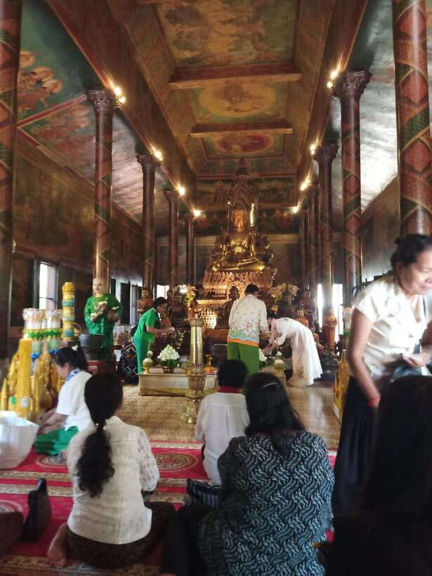 Phnom Penh: Royal Palace, S21, Killing Fields & More Tour - Key points to know before booking