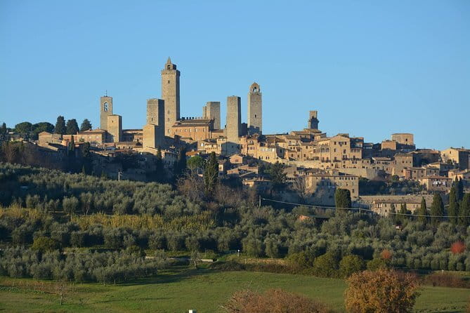 Pitti Palace and Boboli Gardens Private Tour - Pitti Palace, the former Medici residence