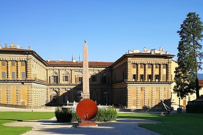 Pitti Palace, Boboli Garden & Palatina Gallery Guided Tour - Boboli Gardens, with hills, views, and less time than you may expect