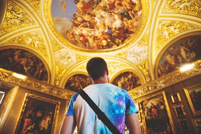 Pitti Palace, Palatina Gallery and the Medici: Arts and Power in Florence. - Practical Details That Matter