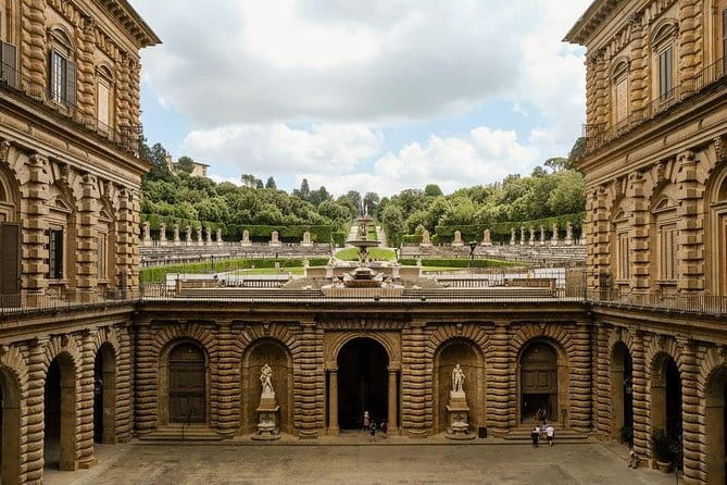 Pitti Palace Small Group Tour - Why Pitti Palace deserves a guided visit