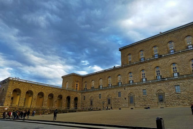 Pitti Palace: The Royal Palace of Florence - A private visit with room to ask questions