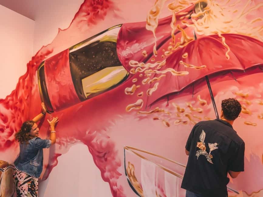 Porto: Pink Palace: The Eccentric World of Rosé Wine - Who will enjoy the Pink Palace most?