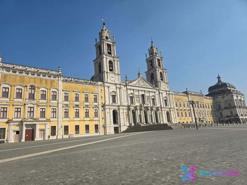 Portugal Hidden Gems: Berlenga, Peniche & Royal Palace Mafra - How to prepare for the eight-hour schedule