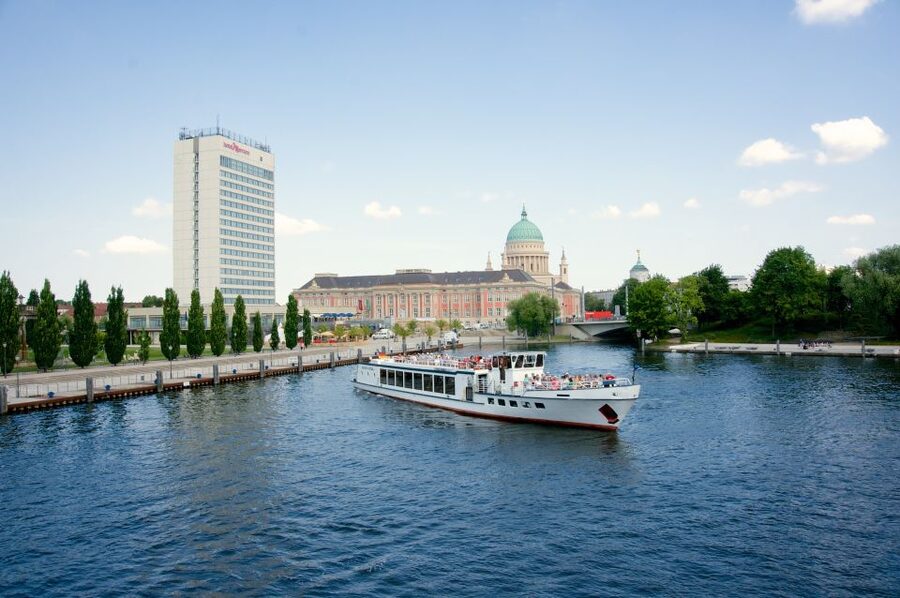 Potsdam: Palace Tour by Boat - Beneath Glienicke Bridge and across a former frontier