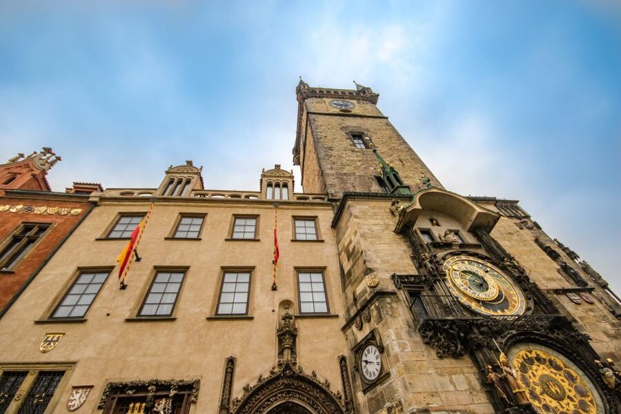 Prague: 3-Hour Walking Tour of Old Town & Prague Castle - The 15-minute tram ride to the castle