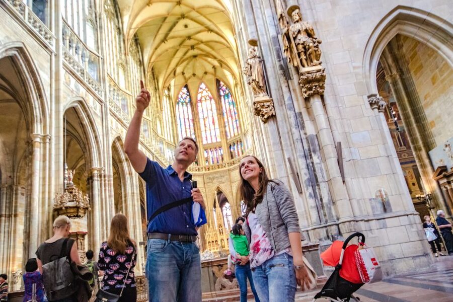 Prague Castle 2.5-Hour Tour Including Admission Ticket - Guide style is a major part of the value