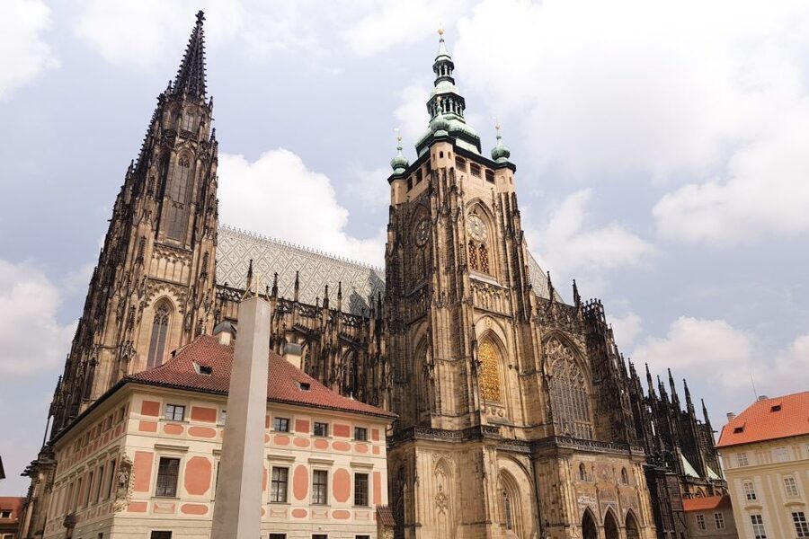 Prague Castle: Admission Ticket With Transfer And Audioguide - Closures, Bags, and Other Practical Limits