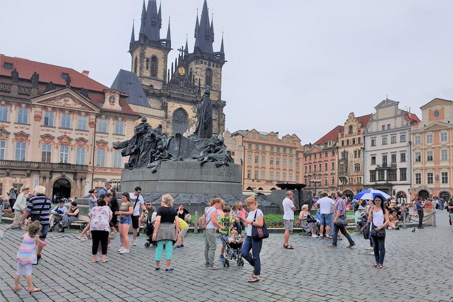 Prague Castle: Admission Ticket With Transfer And Audioguide - Who Will Like This Castle Visit