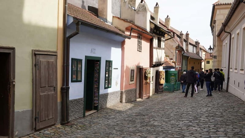 Prague Castle Interiors: Small-Group Tour with Local Guide - The guides and the history