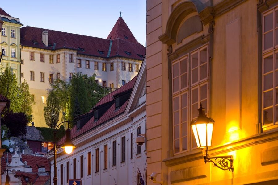 Prague Castle: Midday Classical Concert at Lobkowicz Palace - Key points to know before you book