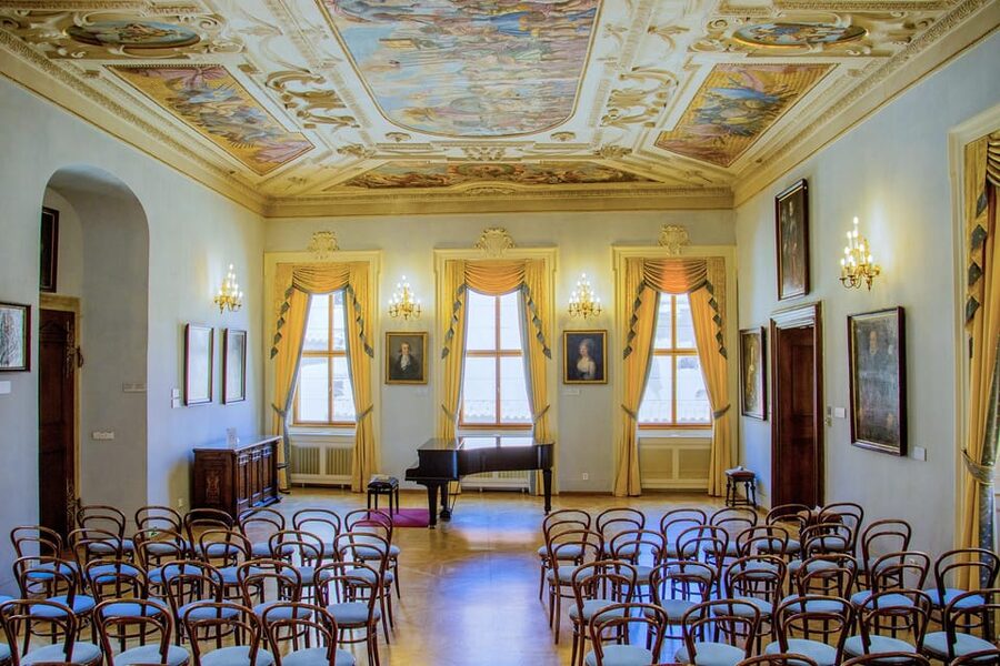 Prague Castle: Midday Classical Concert at Lobkowicz Palace - Why this concert works so well at Prague Castle