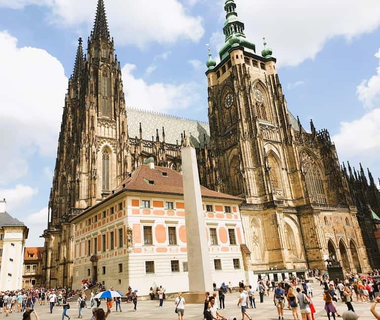 Prague Castle Ticket & Audioguide with Pick-up in GPG Office - Picking up the ticket on Maiselova 5
