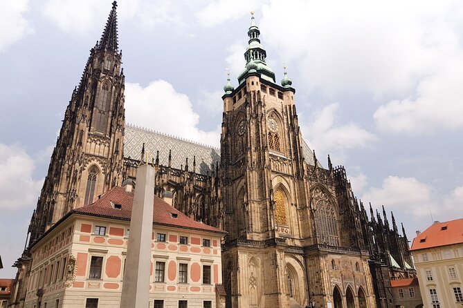 Prague Castle Tour Including Admission Ticket - 2.5 Hour - The Old Royal Palace explains royal power