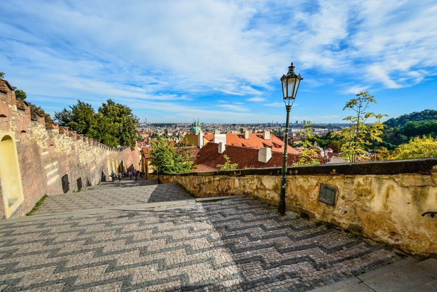 Prague Castle Tour With Tickets - Finishing at the Infant Jesus of Prague