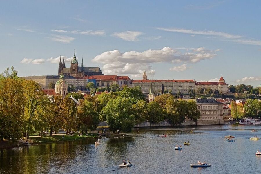 Prague: Prague Castle and Lobkowicz Palace Entry Tickets - Why this ticket combination works so well