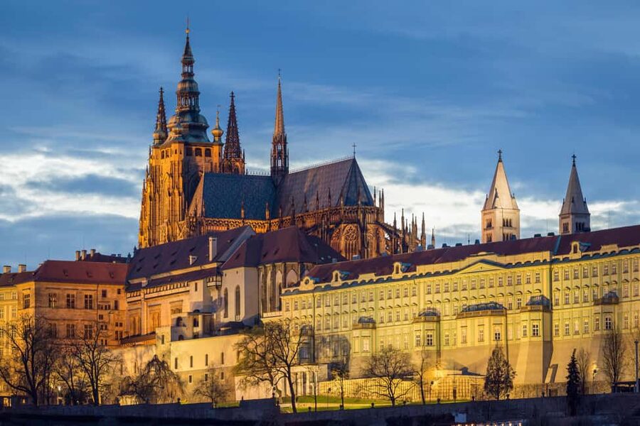 Prague: Prague Castle Skip-the-Line Ticket with Audioguide - What the $21 Prague Castle pass actually gives you