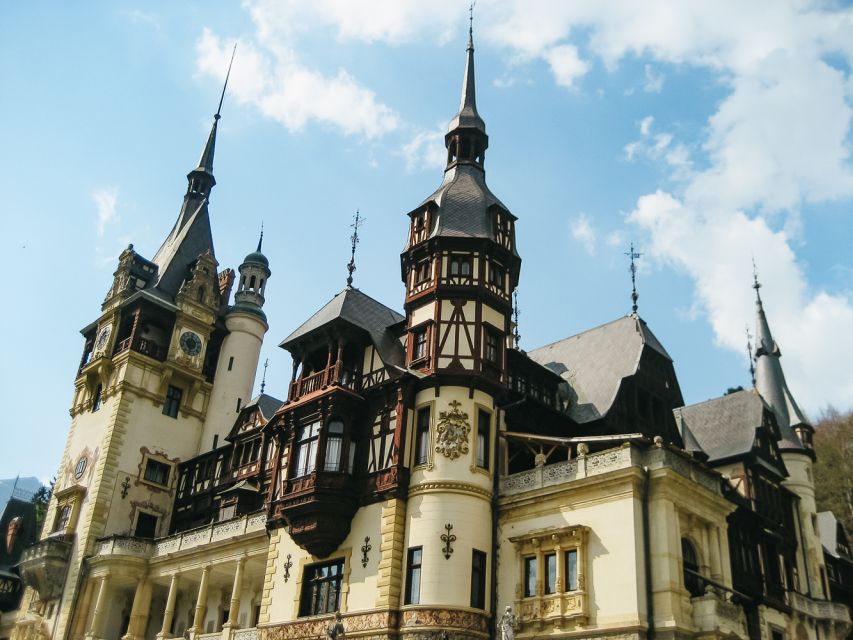Premium Tour Bran & Peles Castle from Bucharest - What the $116 price really covers