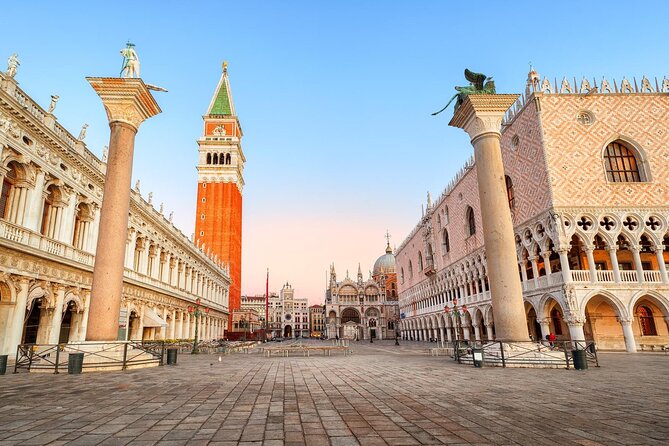 Private 4hrs Venice Tour: Doge's Palace, Grand Canal & St Mark's - The Grand Canal by motor-launch