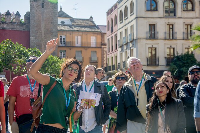 Private Alcazar, Giralda and Cathedral of Seville Tour - Guides who shape the experience