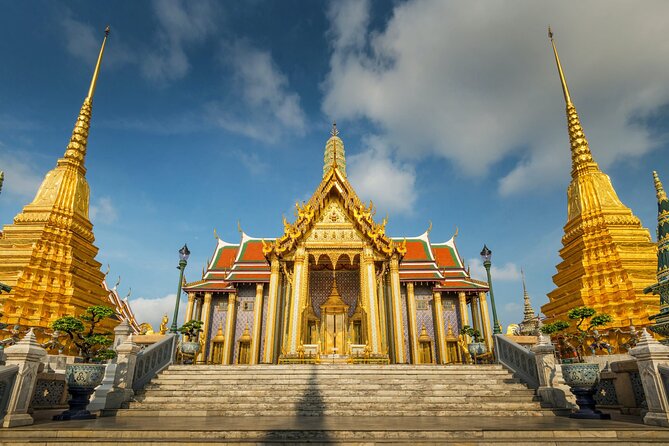 Private Bangkok Three Temples and Grand Palace Tour - The Grand Palace: give the royal complex the time it deserves