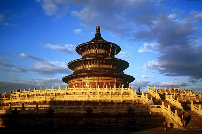Private Beijing Day Tour : Summer Palace And Temple of Heaven - A short silk workshop with a practical cultural angle
