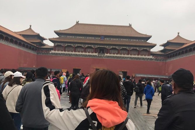 Private Beijing Layover Tour: Mutianyu Great Wall+Forbidden City - Choosing the guide option