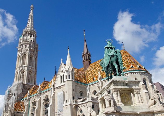 Private Buda Castle Walk with Entry to Matthias Church - Why this Buda Castle walk works well in two and a half hours