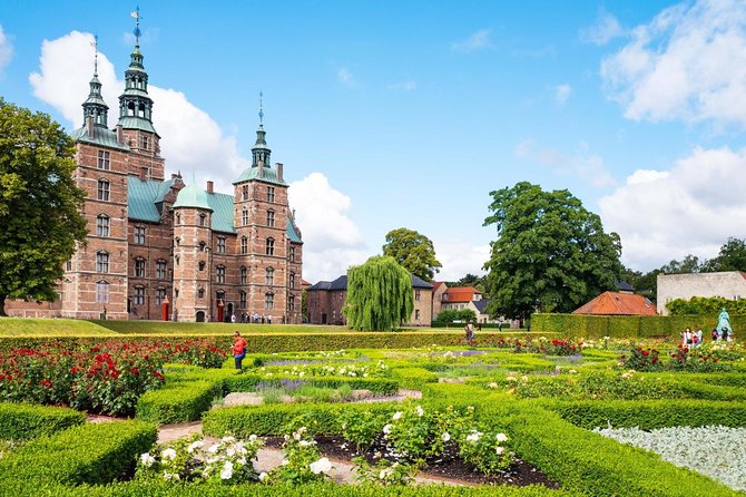 Private Copenhagen City Tour with Rosenborg Castle - Amalienborg and the Royal Guard