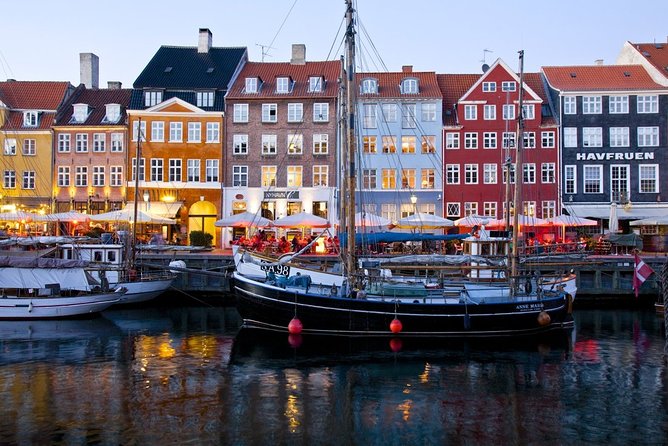 Private Copenhagen City Tour with Rosenborg Castle - Tivoli, the Glyptotek, and Christiansborg
