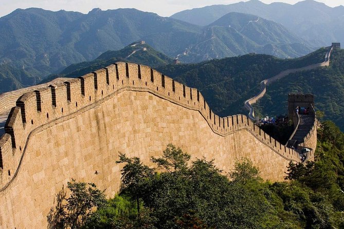 Private Day of Tiananmen Square, Forbidden City And Badaling Great Wall - Why a private vehicle matters on this route