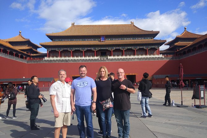 Private Day Tour to Tiananmen Square, Forbidden City and Hutong by Public Transportation - The Imperial Garden and a climb at Jingshan Park