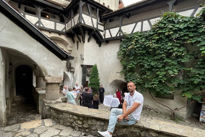 PRIVATE day-trip - Peles Castle, Bran Castle, Brasov - Brasov’s old center: a shorter, freer finish