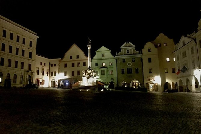Private evening tour Cesky Krumlov Old Town and Castle area - A closer look at Český Krumlov’s main square