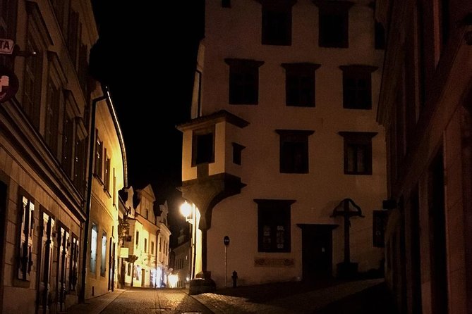 Private evening tour Cesky Krumlov Old Town and Castle area - What the private format changes
