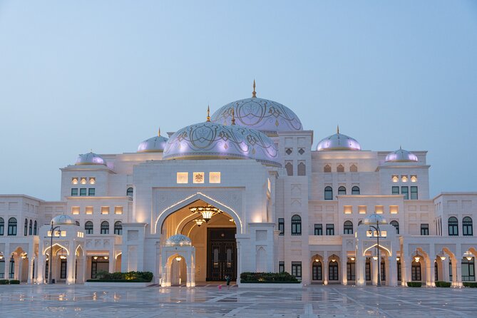 Private Full Day Tour Abu Dhabi City, Grand Mosque & Palace - Sheikh Zayed Grand Mosque: the day’s central visit
